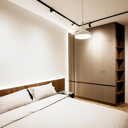 Stylish Nest At 15 Min To Center With Balcony And Ac * Tirana